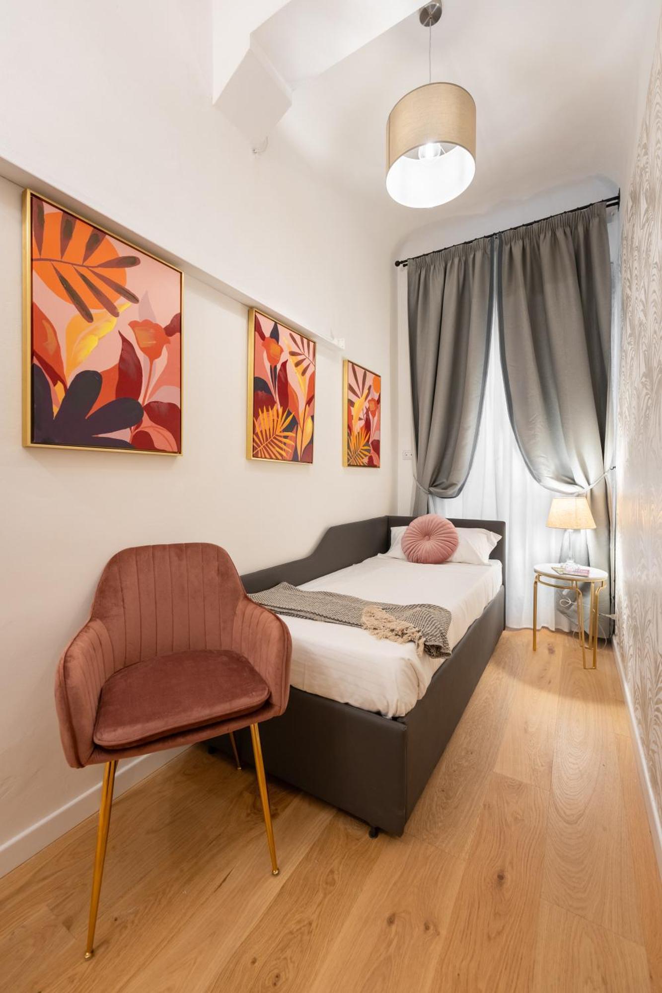 Via Palazzuolo 87 - Charming - Newly Renovated Elegance And Style Near Station
